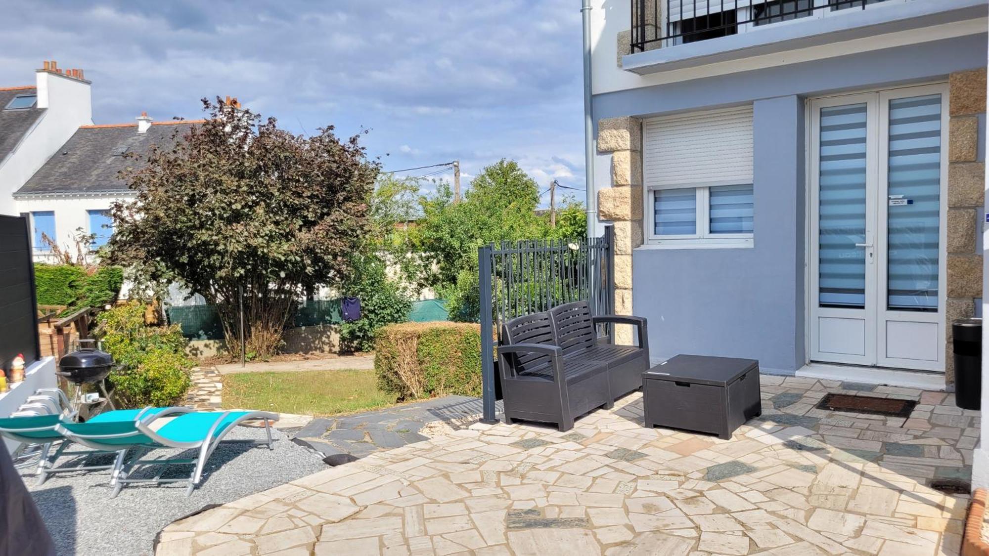 Update Location Lanester Dış mekan fotoğraf