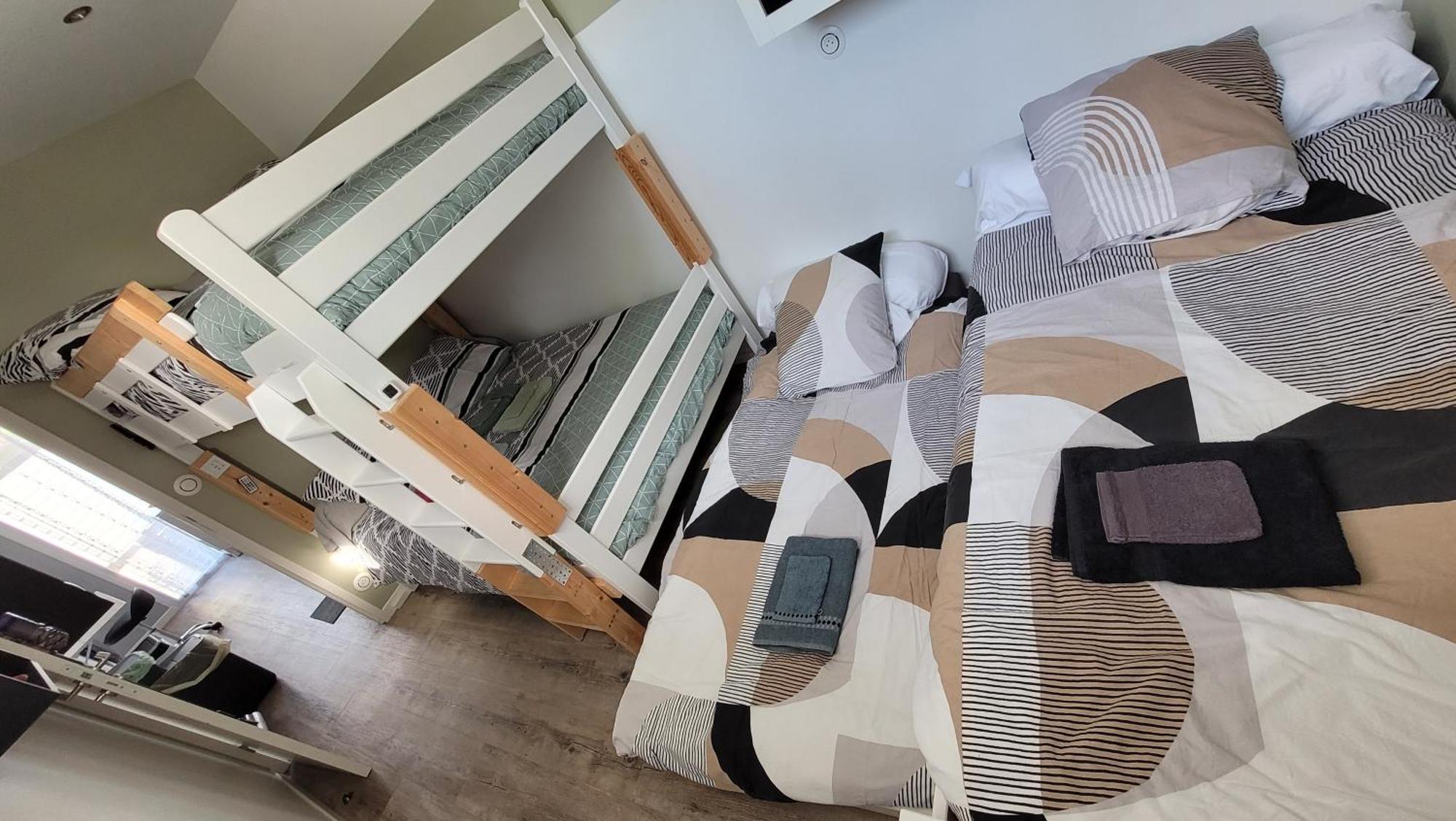 Update Location Lanester Dış mekan fotoğraf